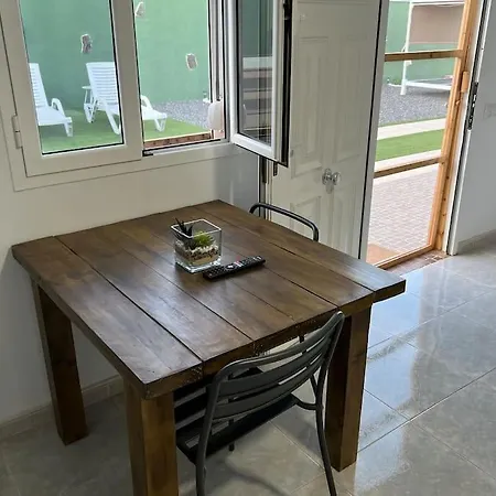 Apartamento Con Terraza, Caiman Aeropuerto * Ingenio