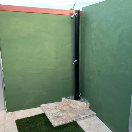 Apartamento Con Terraza, Caiman Aeropuerto Apartment Ingenio